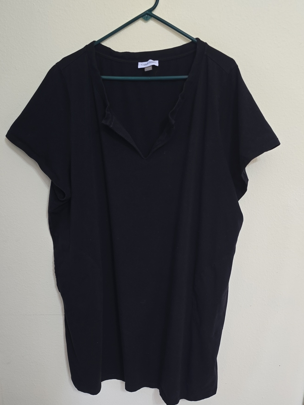 Calvin Klein Black Short-Sleeve V-Neck T-shirt Dress